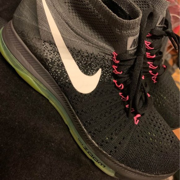 Nike Zoom Flyknit - Picture 1 of 2